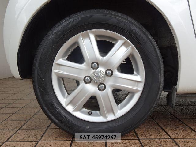 Toyota IQ 2009-06 337296-29