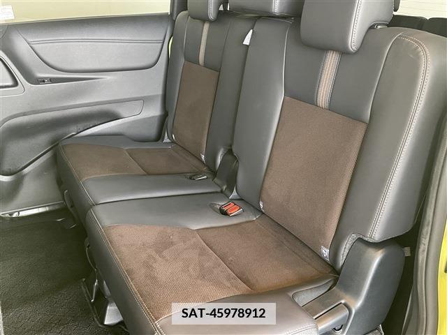 Toyota SIENTA 2019-02 376392-28