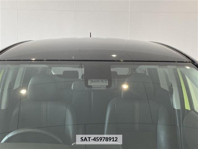 Toyota SIENTA 2019-02 376392-8