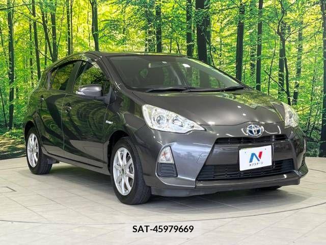Toyota AQUA 2013-08 345251-16