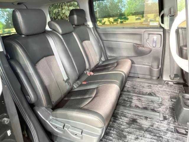 Nissan ELGRAND 2018-09 21343-9