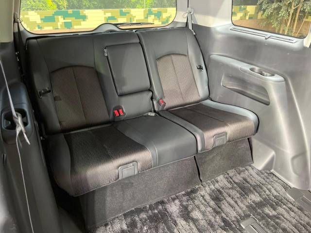 Nissan ELGRAND 2018-09 21343-10