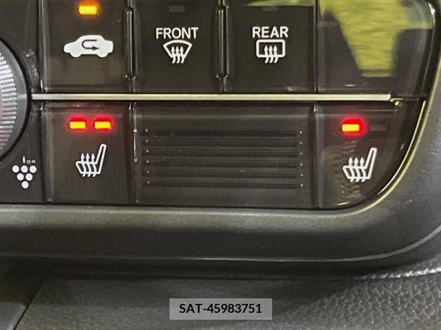 Honda N BOX CUSTOM 2022-06 307395-5