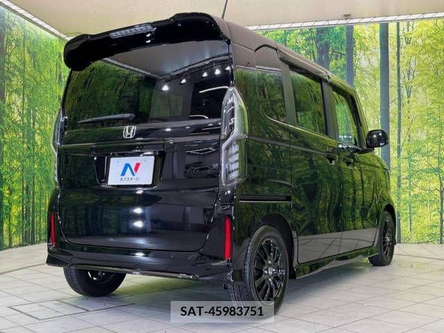 Honda N BOX CUSTOM 2022-06 307395-17