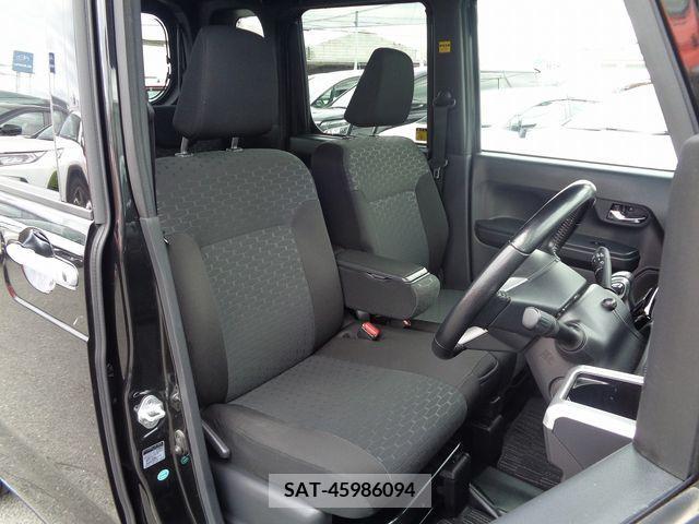 Daihatsu WAKE 2018-01 219686-3