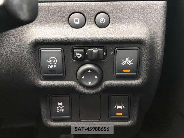 Nissan NOTE 2016-04 280095-18