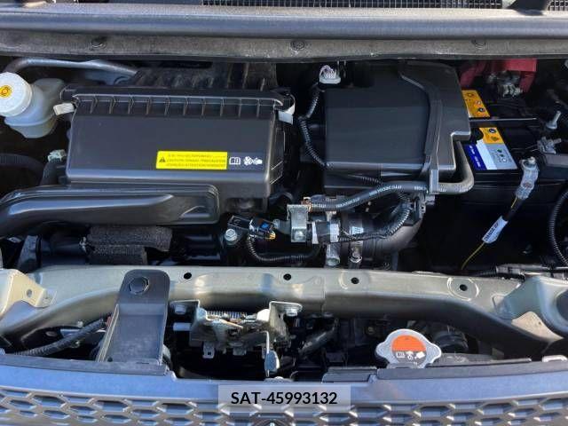 Mitsubishi EK X 2019-04 334115-18