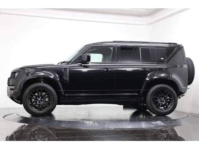 ROVER DEFENDER 2023-06 192769-15