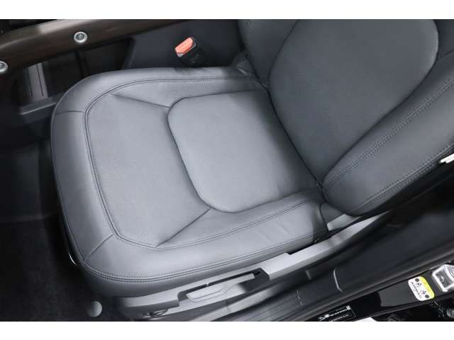 ROVER DEFENDER 2023-06 192769-8