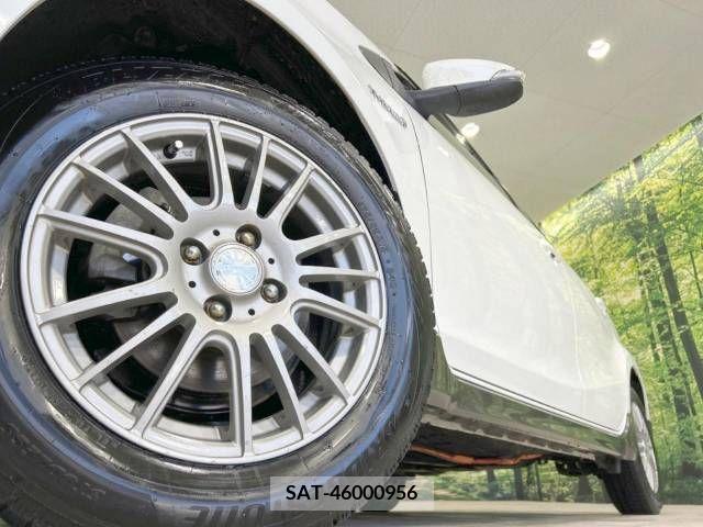 Toyota AQUA 2015-03 314189-13