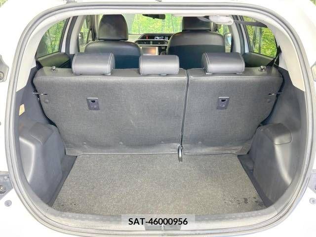 Toyota AQUA 2015-03 314189-10