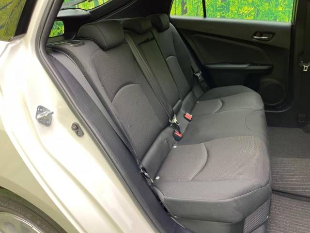 Toyota PRIUS 2019-06 192719-9