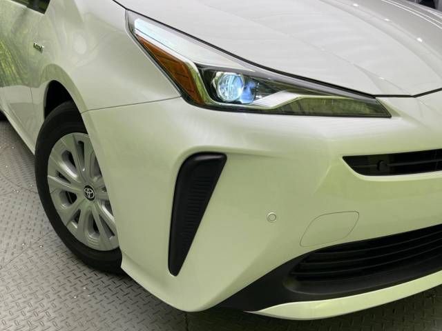 Toyota PRIUS 2019-06 192719-12