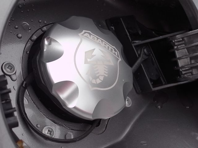 Abarth 595 2020-01 28526-13