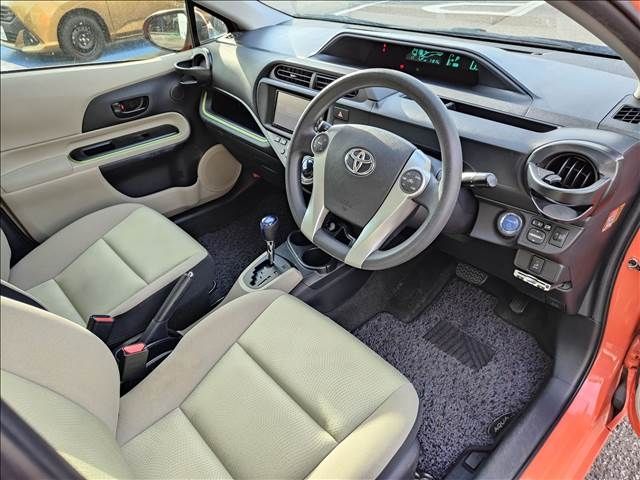 Toyota AQUA 2012-05 28768-28