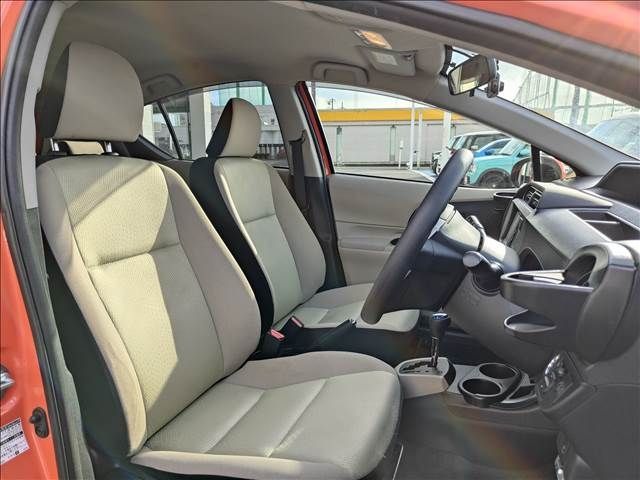 Toyota AQUA 2012-05 28768-29