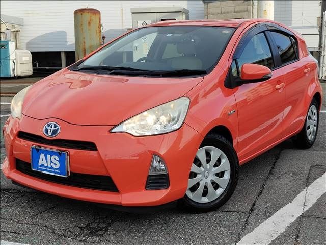 Toyota AQUA 2012-05 28768-0
