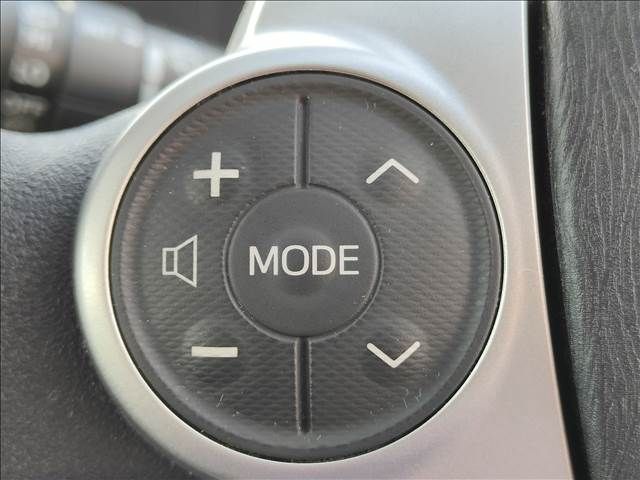 Toyota AQUA 2012-05 28768-9