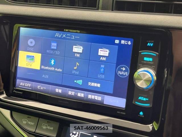 Toyota AQUA 2017-02 384050-2