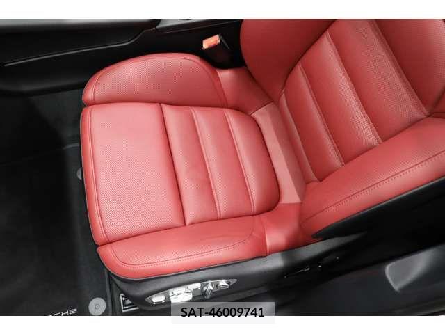 Porsche MACAN 2024-02 333665-13