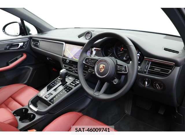 Porsche MACAN 2024-02 333665-6