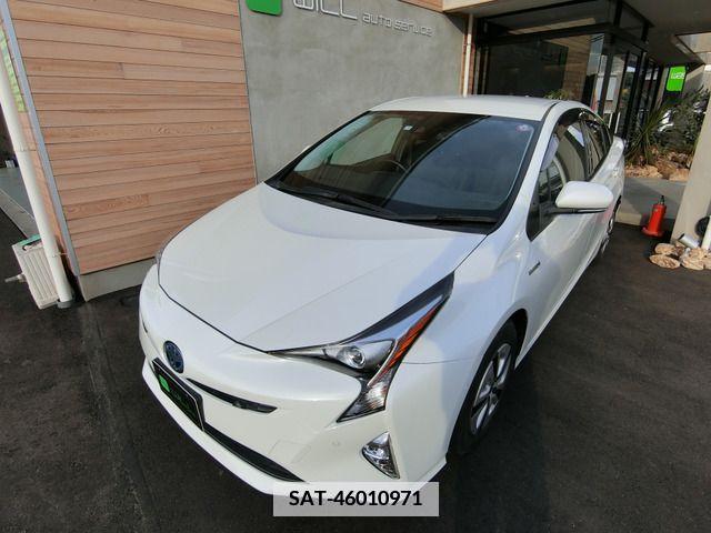 Toyota PRIUS 2016-07 366493-10