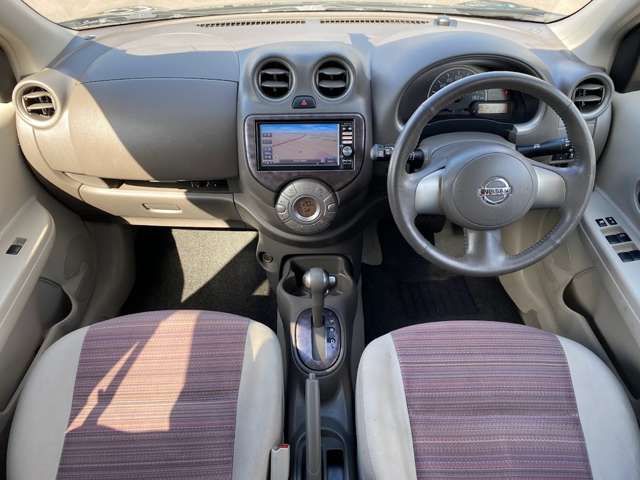 Nissan MARCH 2012-01 183341-2