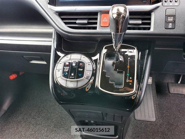 Toyota NOAH 2021-11 202215-16
