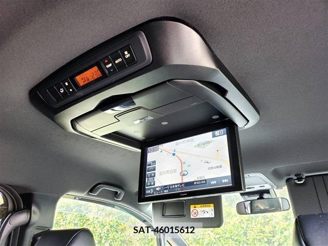 Toyota NOAH 2021-11 202215-6