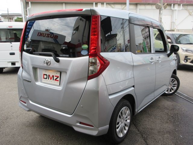 Toyota ROOMY 2018-09 19189-5