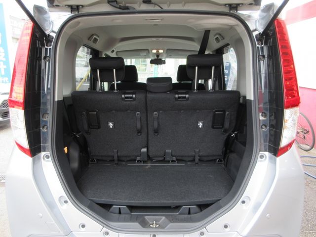 Toyota ROOMY 2018-09 19189-13