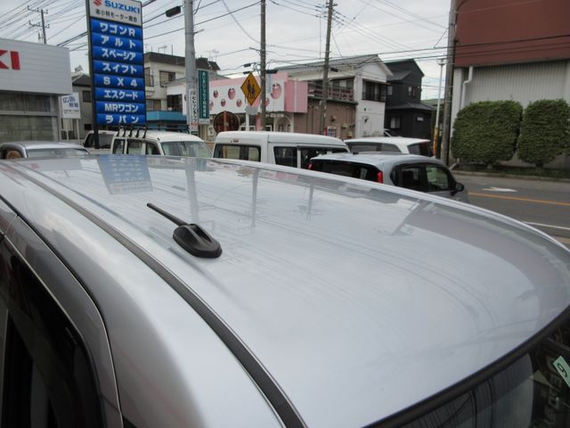 Toyota ROOMY 2018-09 19189-8