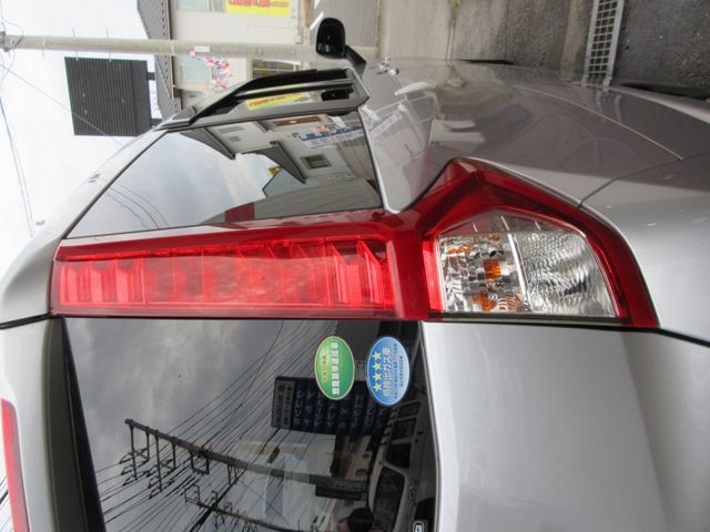Toyota ROOMY 2018-09 19189-18