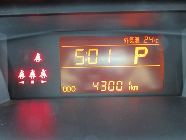 Toyota ROOMY 2018-09 19189-28