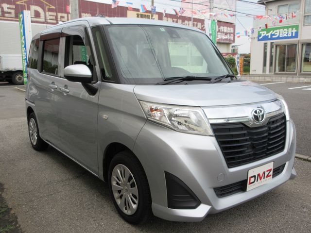 Toyota ROOMY 2018-09 19189-1