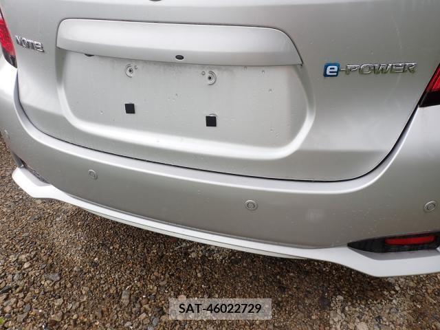 Nissan NOTE 2019-01 325618-17