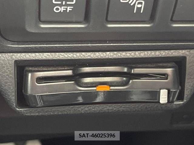 Subaru FORESTER 2018-10 378617-9