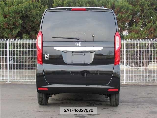 Honda N BOX 2021-10 307366-16