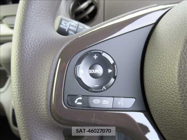 Honda N BOX 2021-10 307366-8
