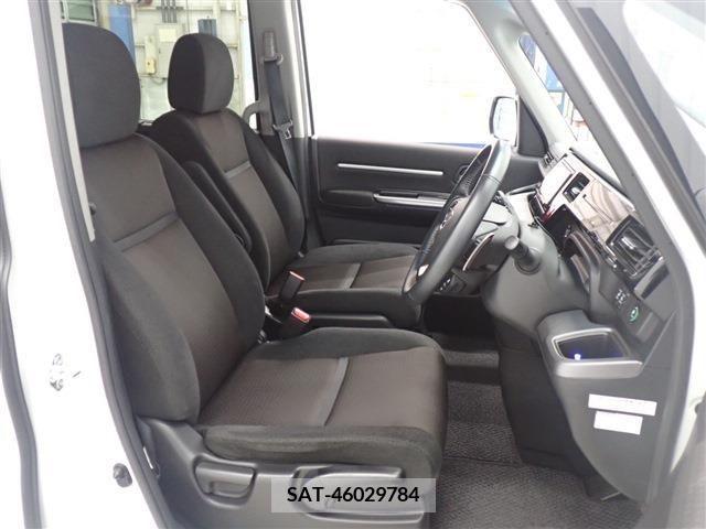 Honda e 2021-12 394302-19