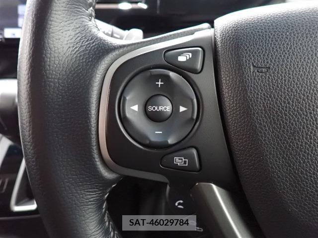 Honda e 2021-12 394302-17