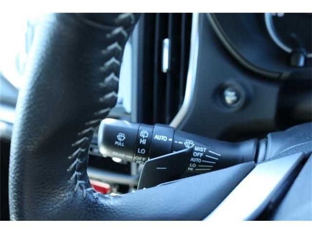 Subaru FORESTER 2019-06 12104-20