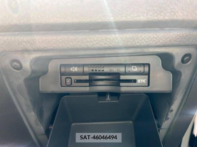 Toyota VOXY 2009-10 321318-5