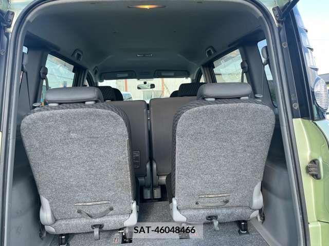 Toyota SIENTA 2010-09 352103-12