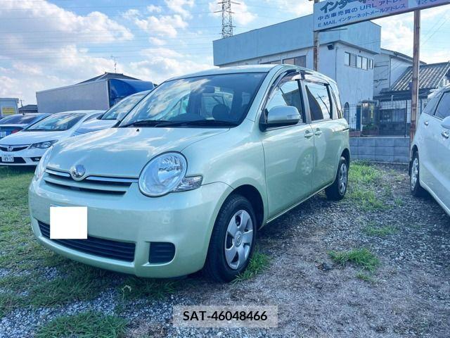 Toyota SIENTA 2010-09 352103-0