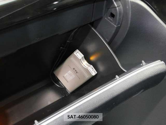 Toyota VELLFIRE 2013-08 234562-9