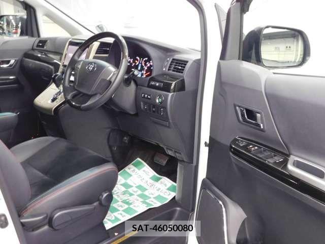 Toyota VELLFIRE 2013-08 234562-12