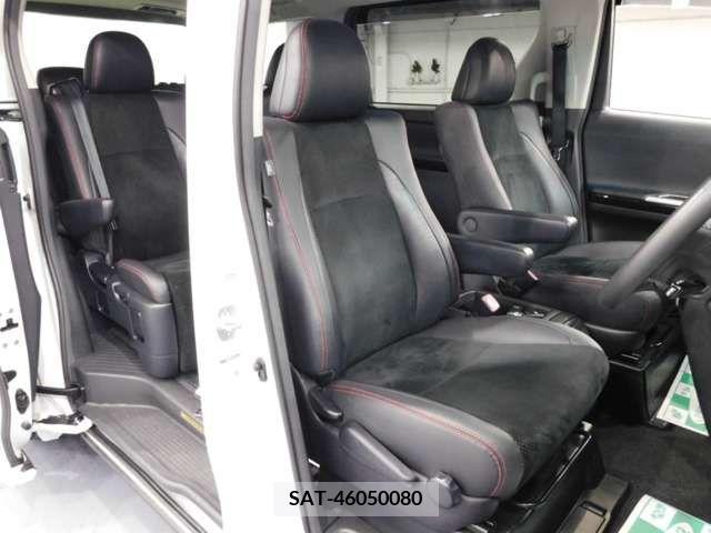 Toyota VELLFIRE 2013-08 234562-13
