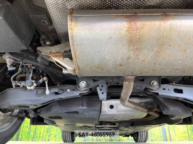Toyota C-HR 2017-11 264015-19