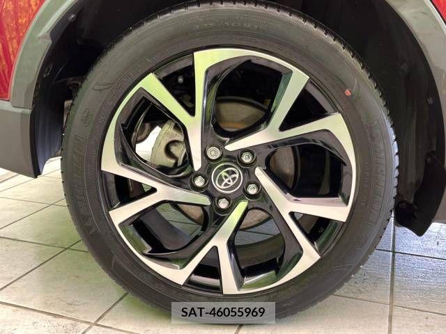 Toyota C-HR 2017-11 264015-13